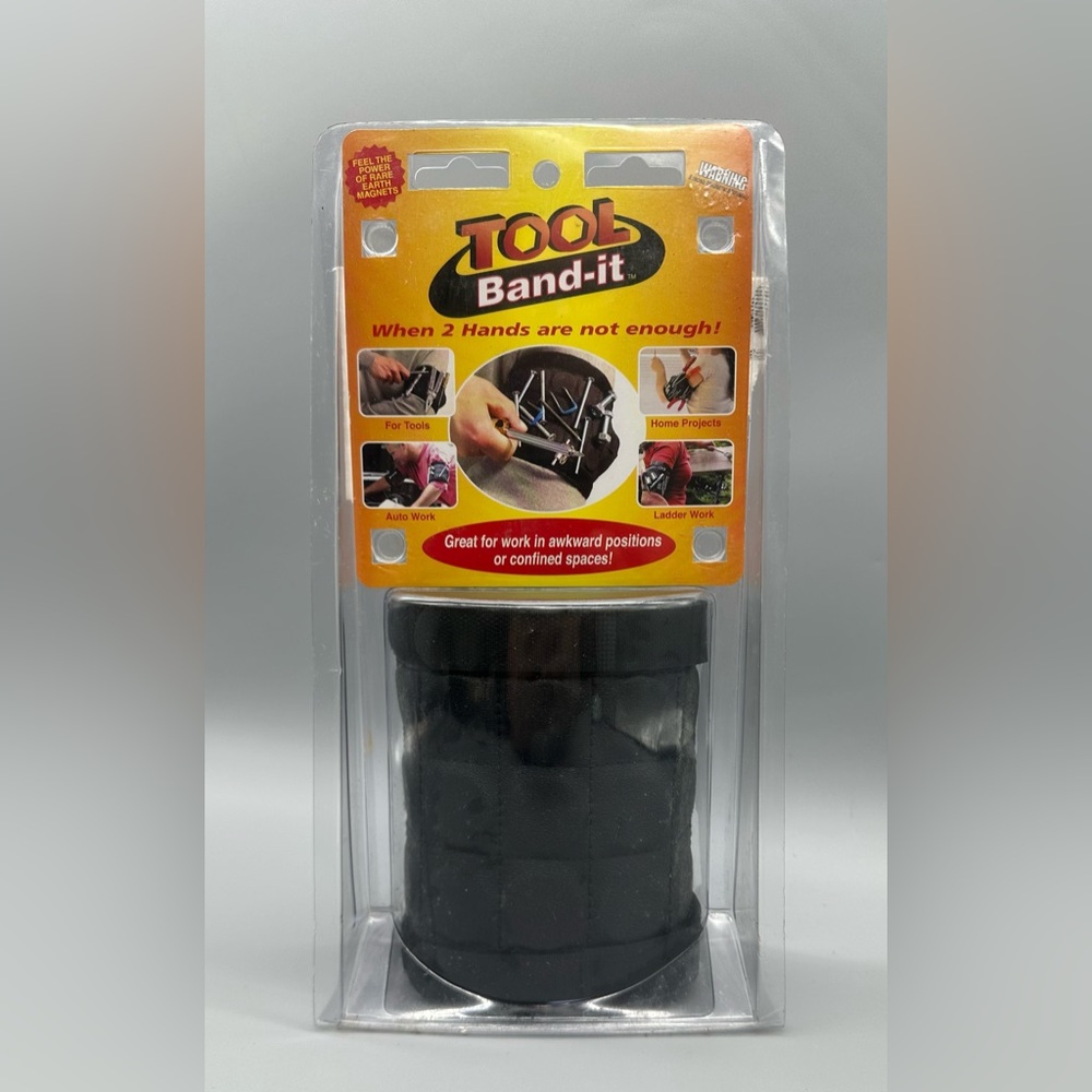 Black Magnetic Wristband